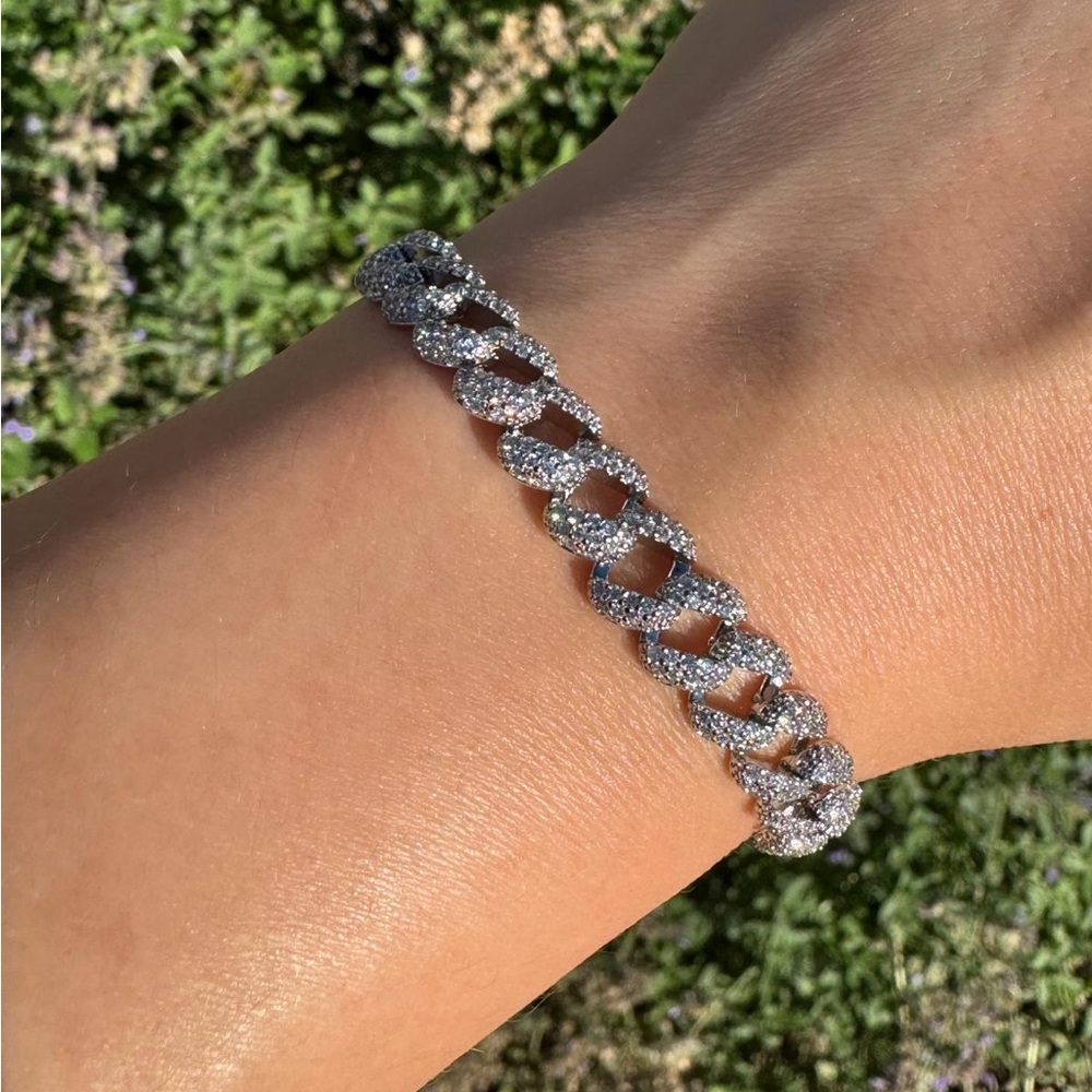 Micropave Chain Bracelet BRAND NEW Boutique Style